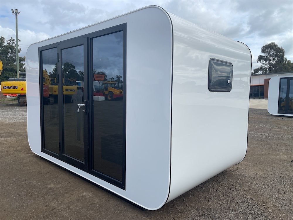 4m Accommodation Pod