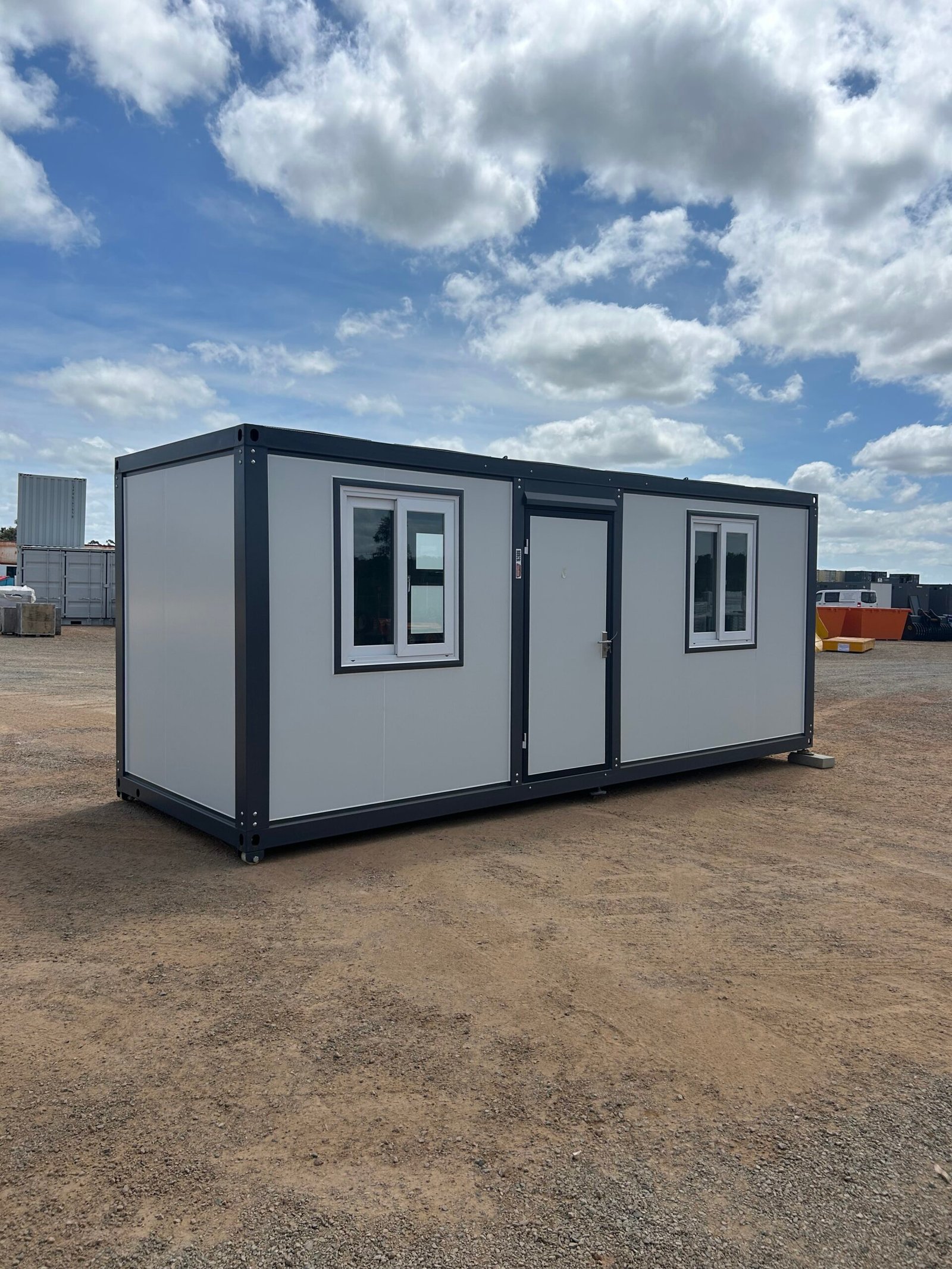 6m Accommodation / Office Block